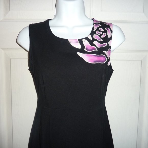 Rock 'N Karma Funky Rose Dress! - Picture 4 of 5